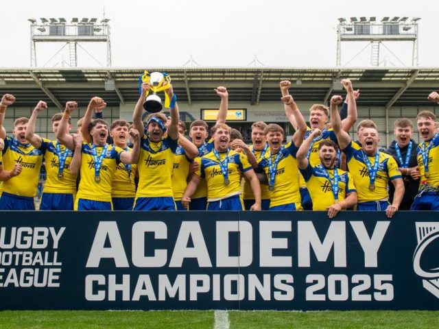 Welsh help Warrington to the title – Gwylio’r Cymry